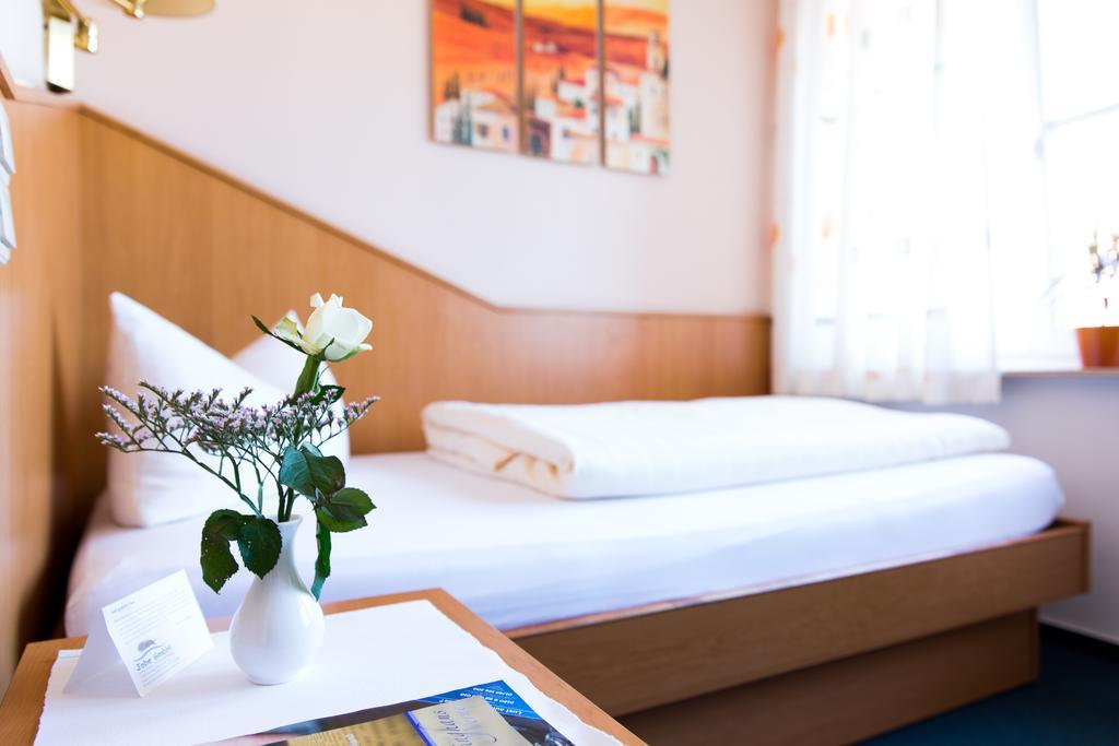 Stadthotel Kolpinghaus - Vier Ecken Werne Esterno foto