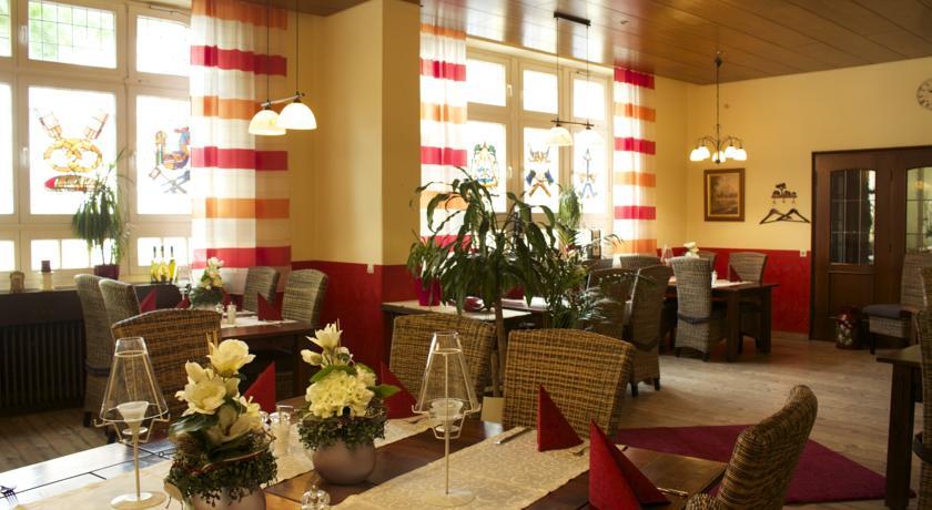 Stadthotel Kolpinghaus - Vier Ecken Werne Esterno foto