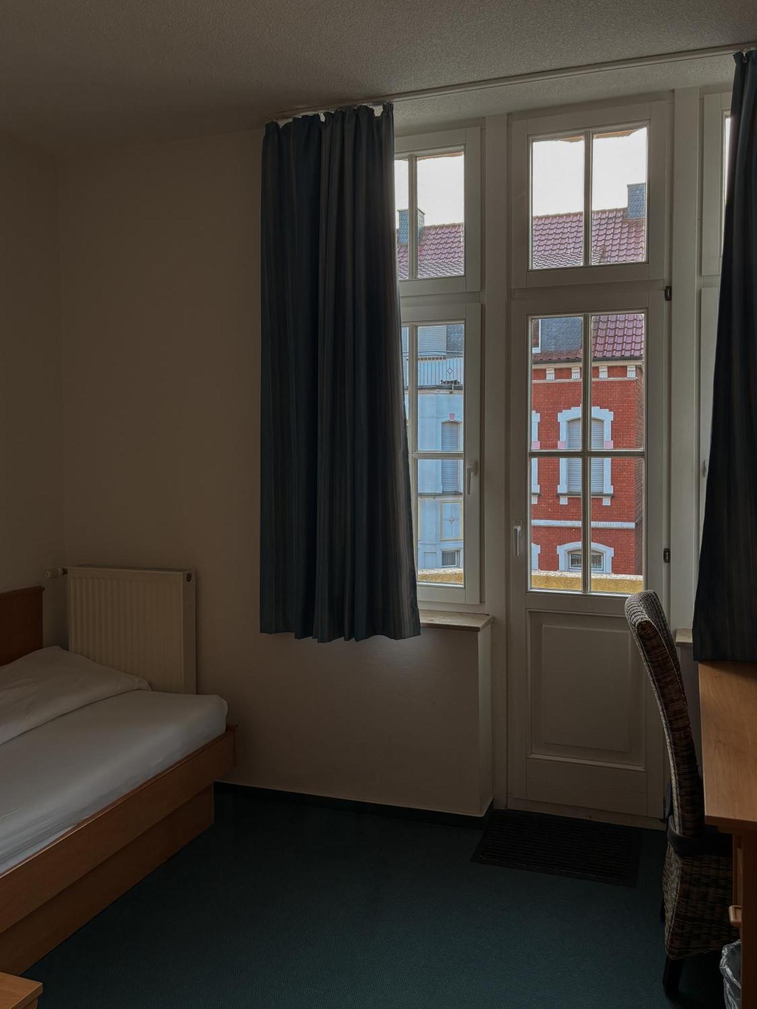 Stadthotel Kolpinghaus - Vier Ecken Werne Esterno foto