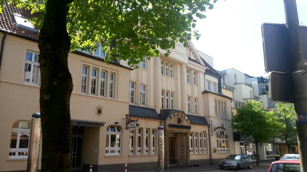 Stadthotel Kolpinghaus - Vier Ecken Werne Esterno foto